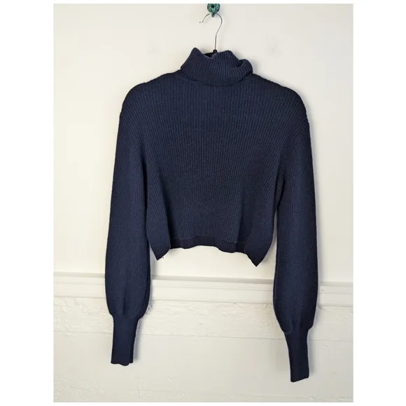 Reformation • Luisa Cropped Cashmere Sweater - Picture 2 of 9